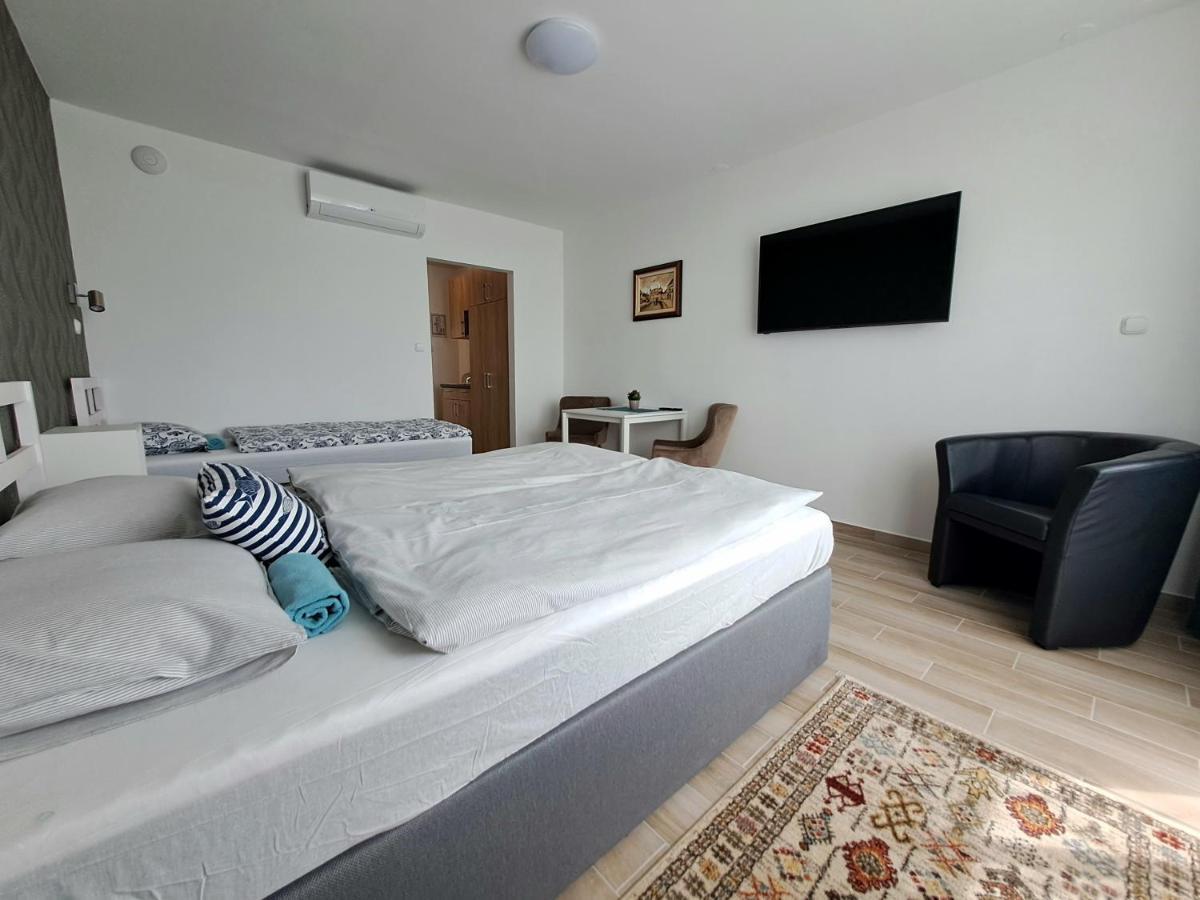 Partside Apartment Balatonfured