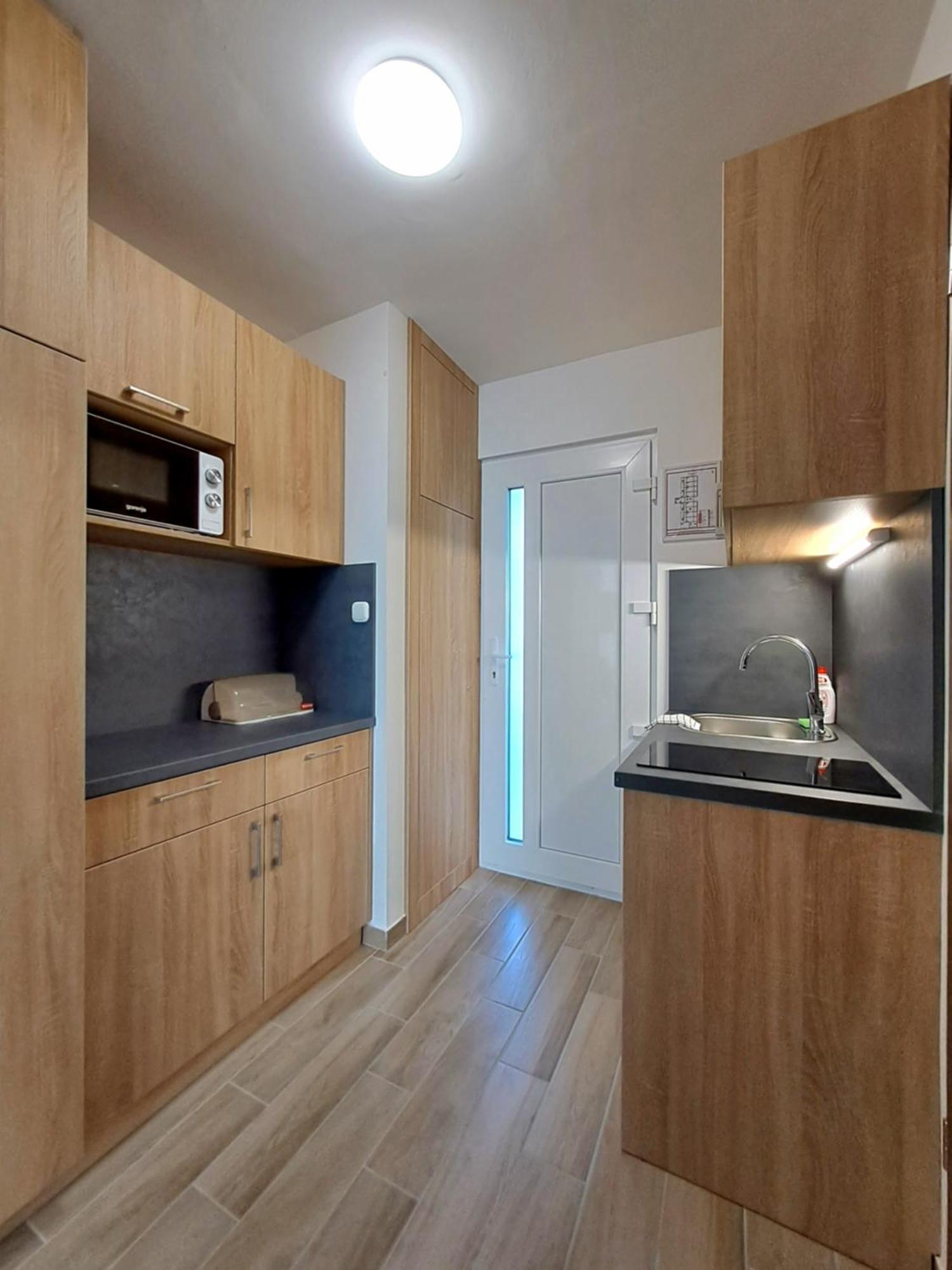 Partside Apartment